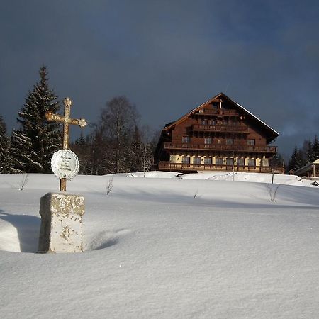 Hotel Alpska Vyhlidka 크빌다 외부 사진