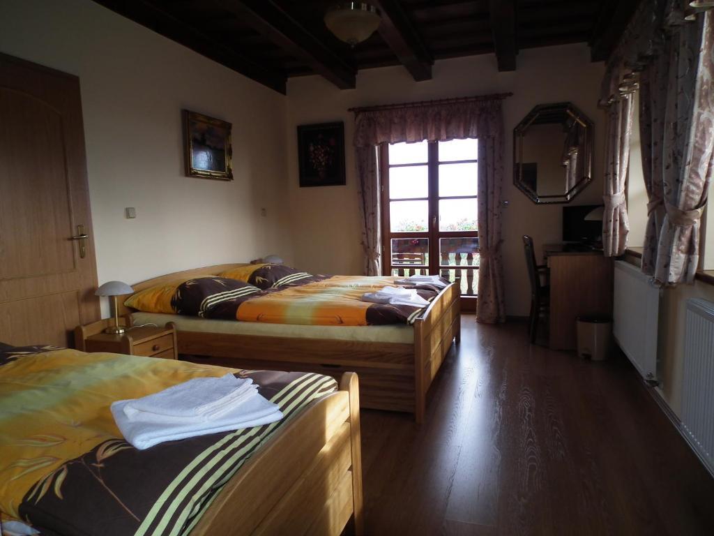 Hotel Alpska Vyhlidka 크빌다 객실 사진